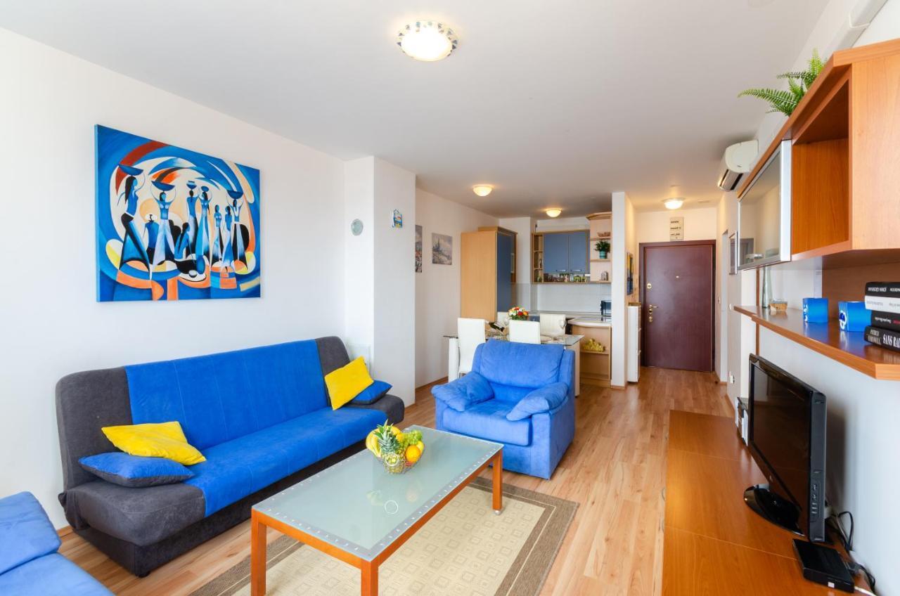Apartment Tia Crikvenica Buitenkant foto