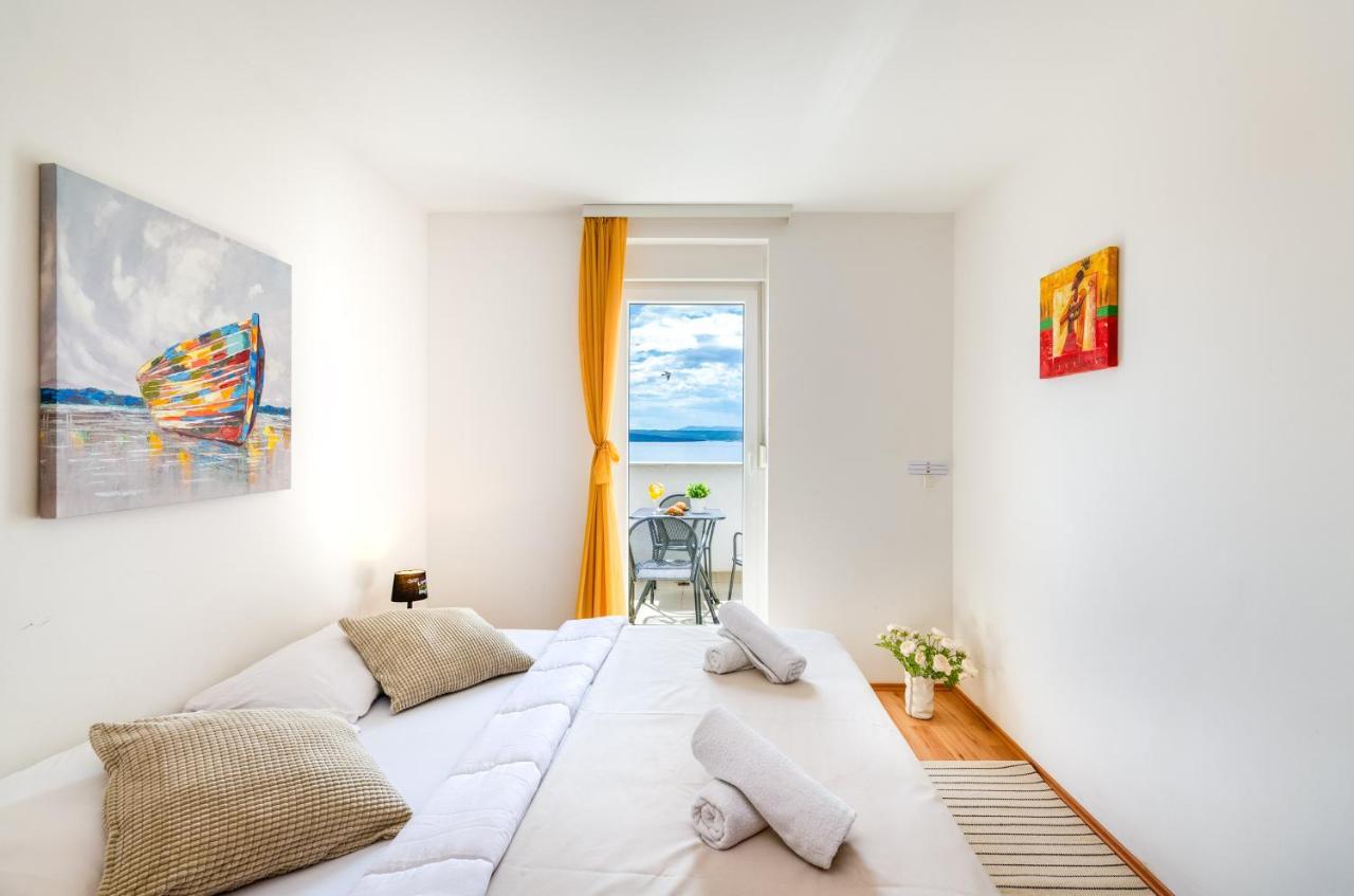 Apartment Tia Crikvenica Buitenkant foto